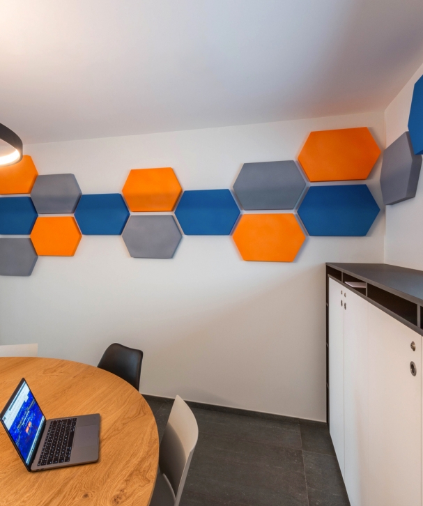 Solutions-acoustiques-et-décoratives-CapaCoustic-bureau