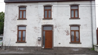 Tradinnove-Peinture-Elaerts-Facade-effritée-avant-traitement